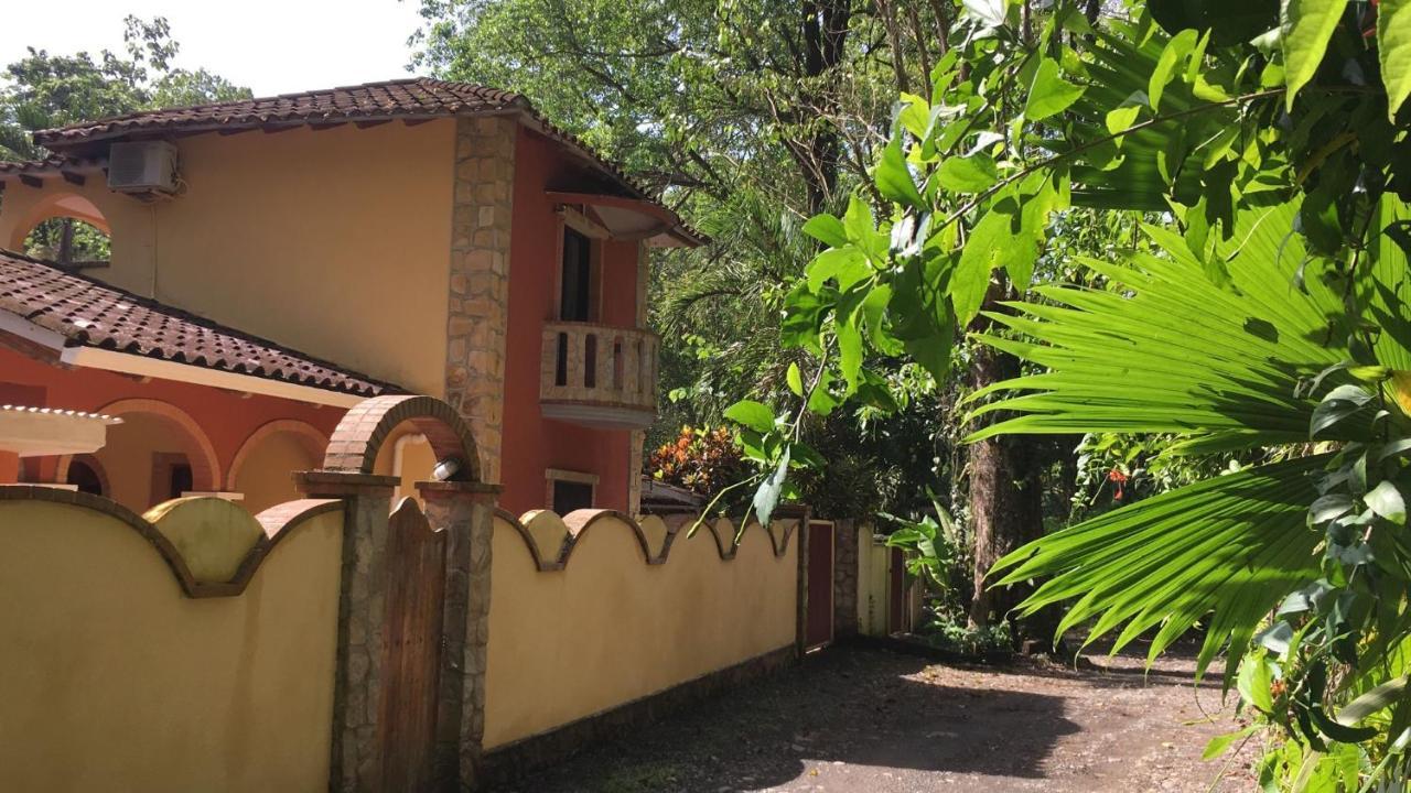 Hotel Casa Bonita Puerto Viejo de Talamanca Bagian luar foto